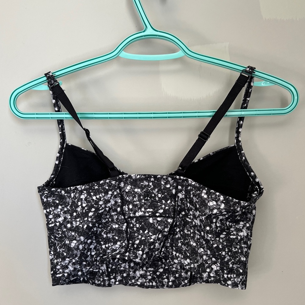 Lululemon Core Set Bra - Picture 2 of 4
